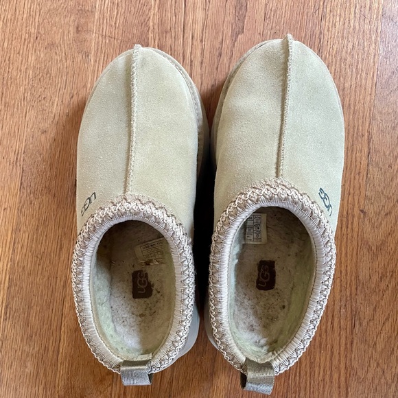 UGG Platform Tasman - Picture 1 of 5
